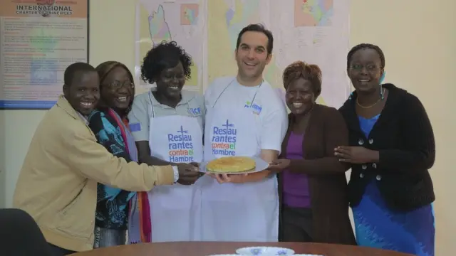 El chef Mario Sandoval, padrino de la campaña, visita Kenia