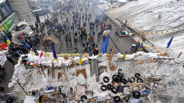 Barricadas en la plaza de Kiev