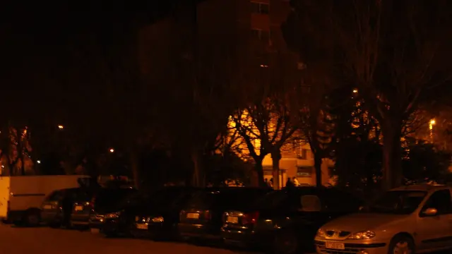 Mala iluminación en la urbanización Ríos de Aragón en Zaragoza