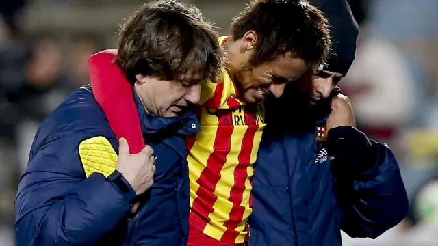 Neymar, se lesiona