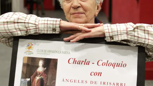 La escritora e historiadora Ángeles de Irisarri