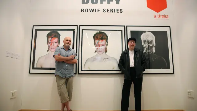El biógrafo de Bowie, Kevin Cann, y el hijo de Bryan Duffy