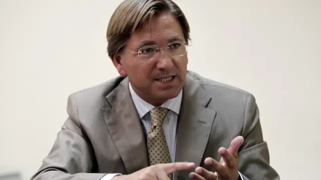 Gerardo Martínez, senador popular