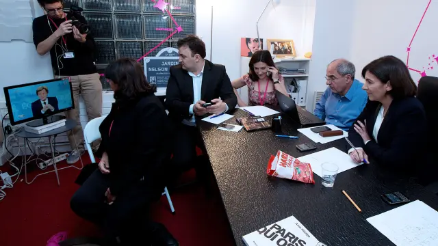 Anne Hidalgo, española candidata a la alcaldía de París, sigue el recuento