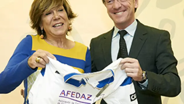 Jesús García Pitarch y María Pilar Lahera, presidenta de AFEDAZ