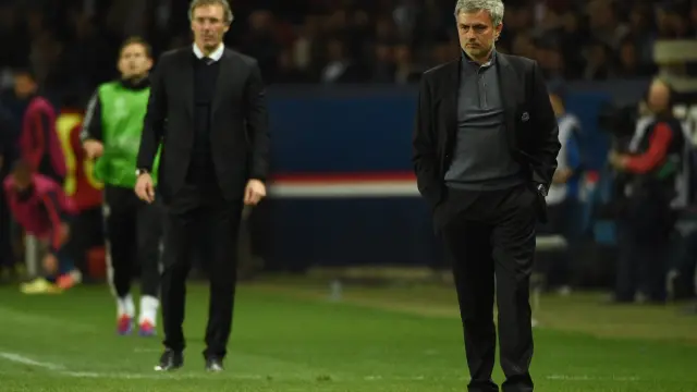 Mourinho, entrenador del Chelsea, en el partido con el PSG