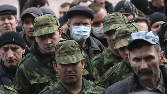 Varios prorrusos se han manifestado este lunes en Donetsk