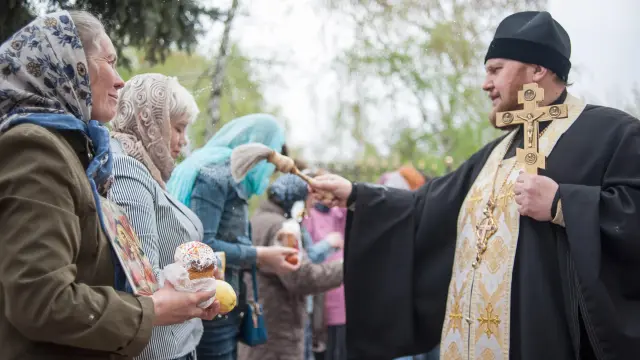 Slaviansk (Ucrania) celebrando este sábado la Pascua ortodoxa.