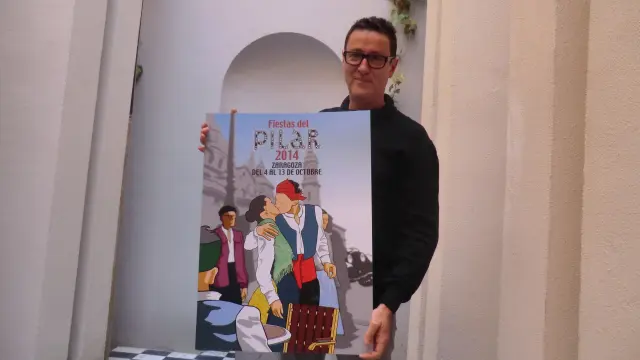 Antonio Isla, autor de 'El besico', cartel ganador de las fiestas del Pilar 2014.