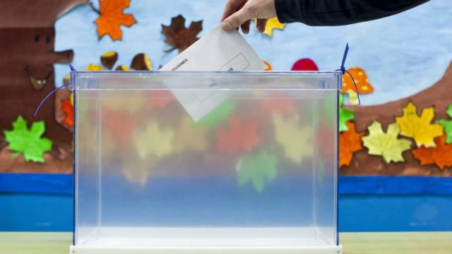 Los votos en blanco y los votos nulos han crecido en Aragón