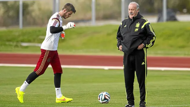 David de Gea, junto a Del Bosque, en el entrenamiento de la selección española en Las Rozas.
