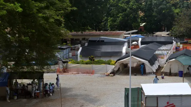 Hospital donde ofrecen tratamiento a los enfermos de ébola en Conakry, capital de Guinea