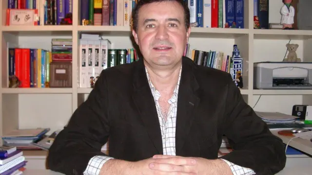 El doctor Javier García Campayo