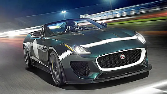 El jaguar F-Type Project 7 debuta en Le Mans Classic