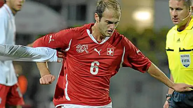 Basha, en un partido de la selección suiza sub 21