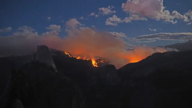 Incendio en el Parque de Yosemite