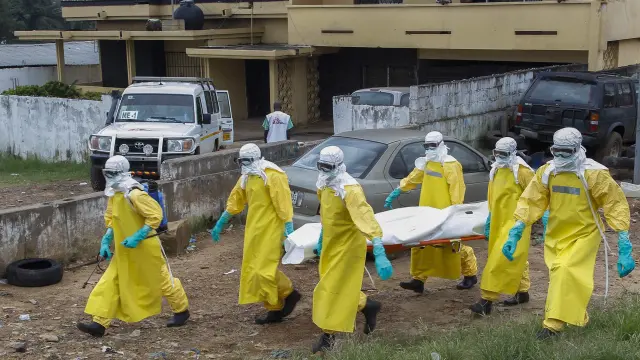 El número de afectados por el virus del ébola supera las 4.000 personas en África Occidental.