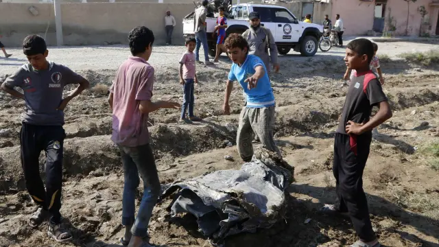 Restos del avión estrellado en Raqqa