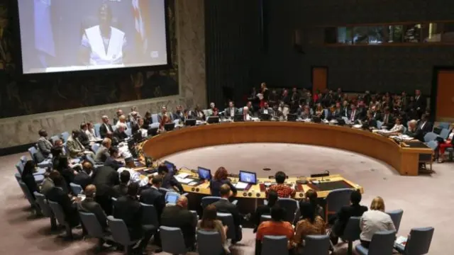 Los miembros del Consejo de Seguridad de la ONU en la reunión sobre el ébola.