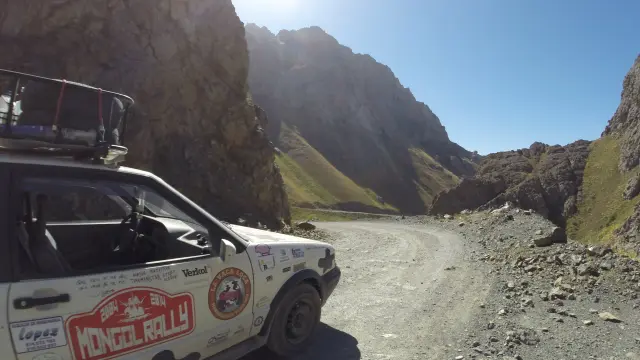 La Vaca Loca en la cordillera de Pamir, Tajikistán