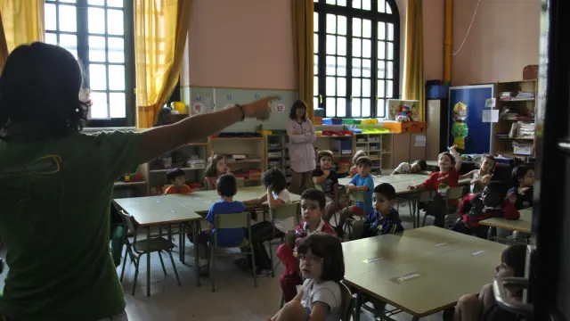 Los niños del Colegio Joaquín Costa de Zaragoza en una de las actividades.