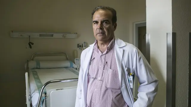 Juan Carlos Ferrando, jefe de Medicina Interna del Hospital Royo Villanova.