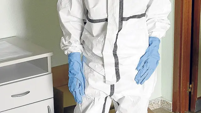 Equipamiento frente al ébola para los hospitales de referencia.
