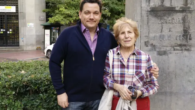 Fernando Hermida NIvela y Pilar Iris Arraztoa Bordetas, del Círculo de Aragón de Buenos Aires