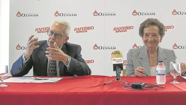 Los responsables de la Fundación Federico Ozanam Enrique Santamaría y Ana María Cortés, ayer.
