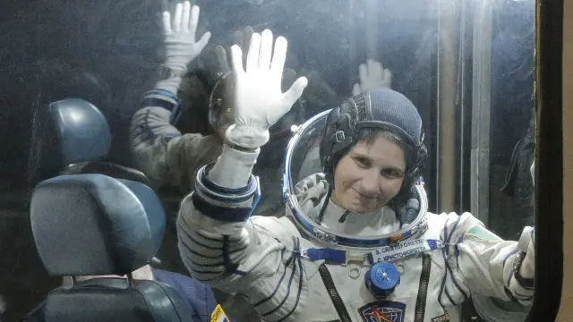 Samantha Cristoforetti, de la Agencia Espacial Europea, es una d elas nuevas tripulantes