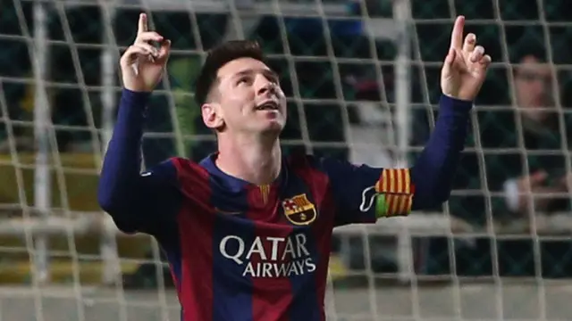 Messi se anota otra noche antológica con triplete