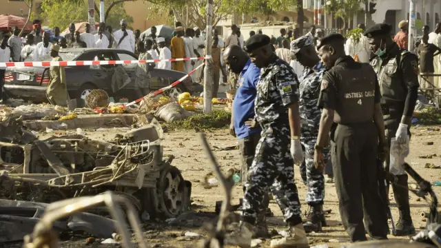 Mueren decenas de personas en un atentado contra una mezquita de Kano en Nigeria