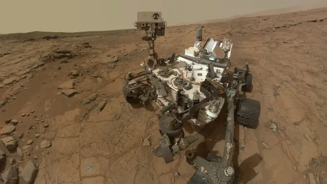 El vehículo robótico Curiosity en Marte