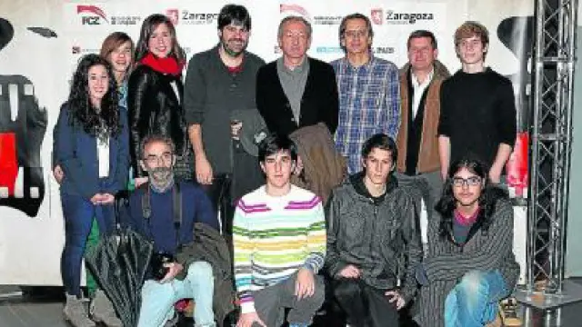 Parte del equipo del corto en el 'photocall' del Festival de Cine de Zaragoza.