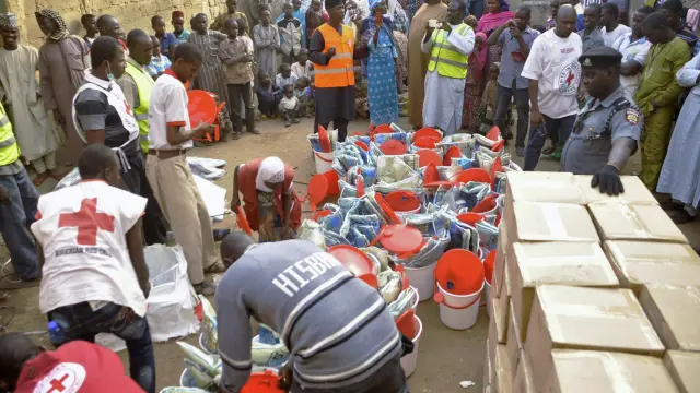 La Cruz Roja ayuda a víctimas del ataque de Boko Haram
