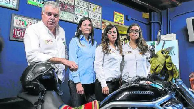 Nicolás Tena, Susana Lloro, Patricia Reyes y Lara Gil, en NTC.