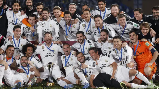 Los jugadores del Real Madrid celebran el Mundial de Clubes