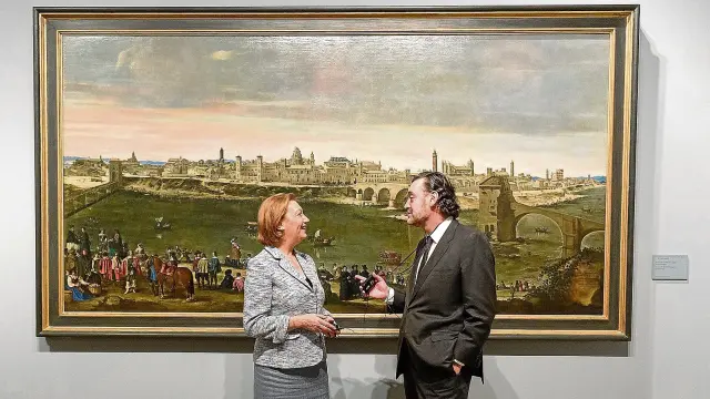 El director del Museo del Prado, Miguel Zugaza, ofreció a la presidenta Rudi una visita guiada por la exposición sobre Goya que ahora celebra la pinacoteca española.