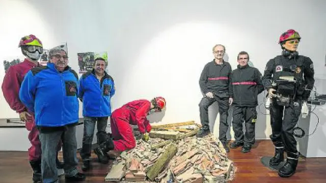 Miguel Rey, Clemente Pérez, Ángel Ruata y Carlos Gracia, en la exposición.