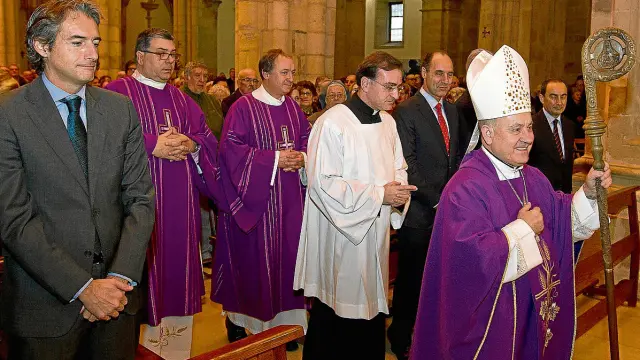 Vicente Jiménez se despidió el jueves como obispo de Santander.