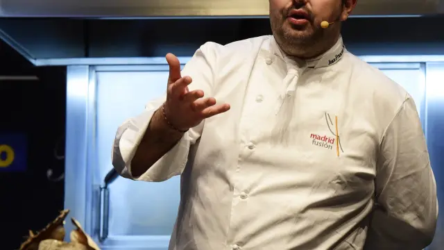 El chef francés Jean-François Piège presentando una de sus recetas en Madrid Fusión.