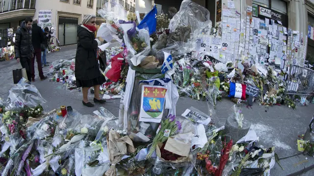 Los franceses todavía recuerdan los atentados del Charlie Hebdo