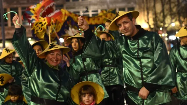Desfile de Carnaval organizado por las peñas de Zaragoza