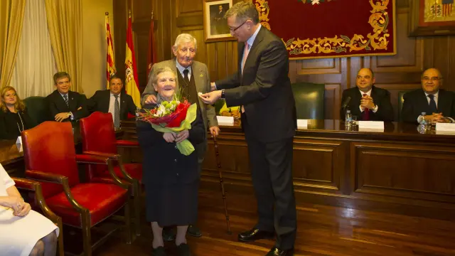 El Pastor de Andorra y su mujer recibieron la medalla de platino