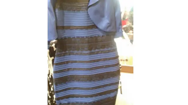 ¿De qué color ves tú el vestido?