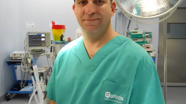 Doctor Jorge Solano, experto en cirugía de obesidad y diabetes