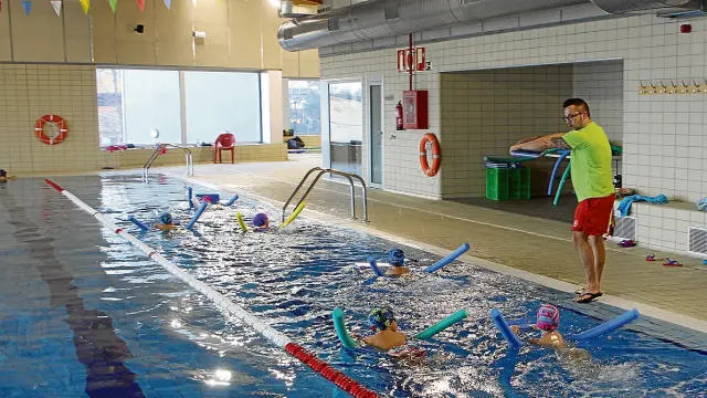 Las instalaciones cuentan con una piscina grande en la imagen y otra pequeña. heraldo