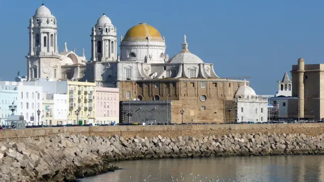 Campo del Sur y Catedral de Cádiz