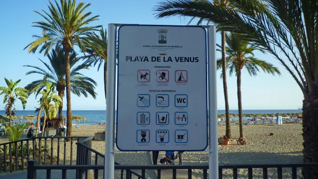 Playa de La Venus, una de las más céntricas de Marbella