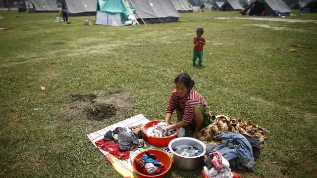 Supervivientes del terremoto en Nepal.